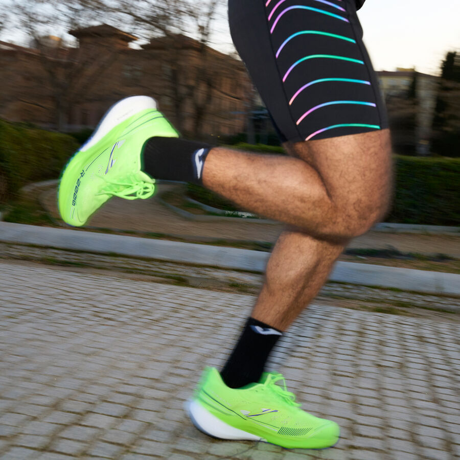 Zapatillas running R.2000 25 unisex amarillo flúor